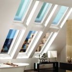 Proyectante/Pivotante PVC Roto Designo R75PVC
